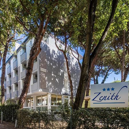 Hotel Meuble Zenith Lignano Sabbiadoro Exterior photo